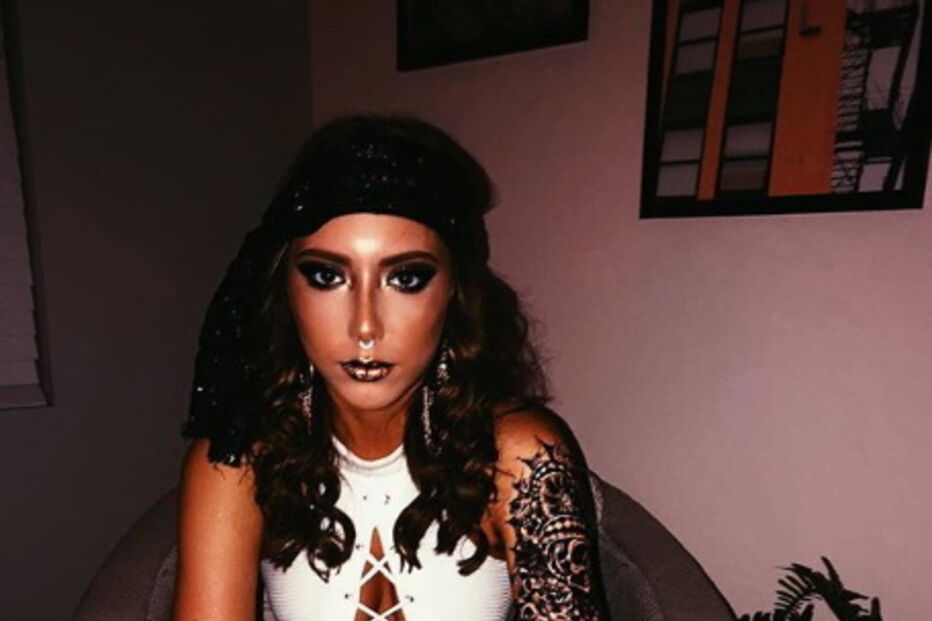 Filha de Eminem transforma-se em estrela do Instagram