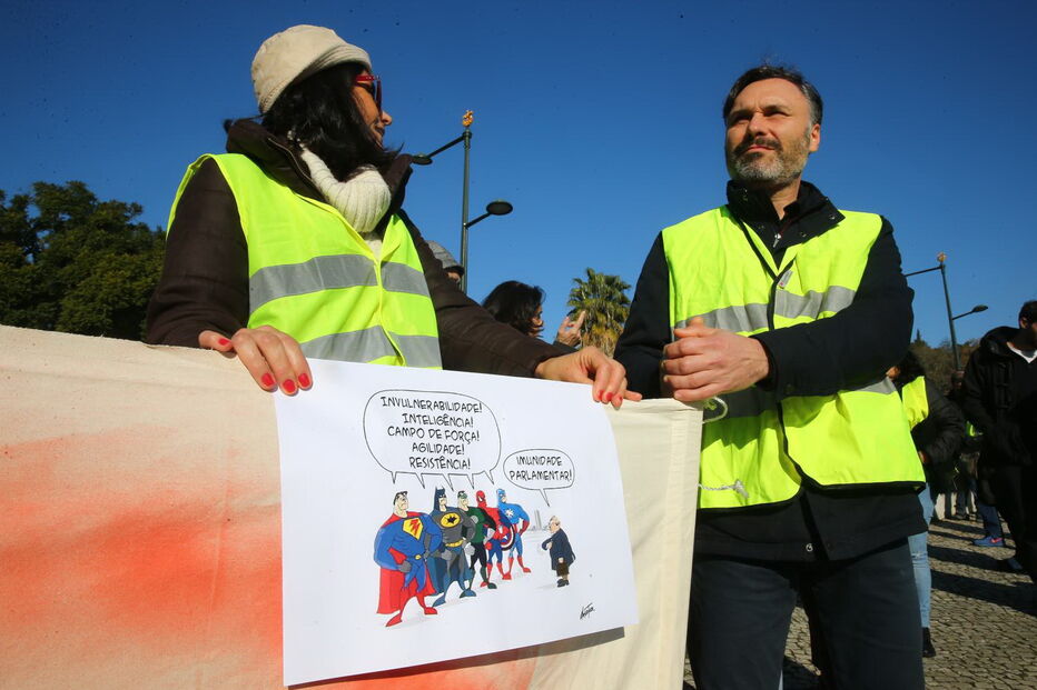 Coletes Amarelos voltam às ruas de Lisboa este sábado