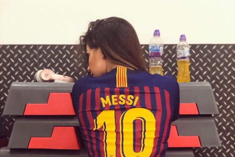 Ex-miss bumbum tatuou o nome de Messi