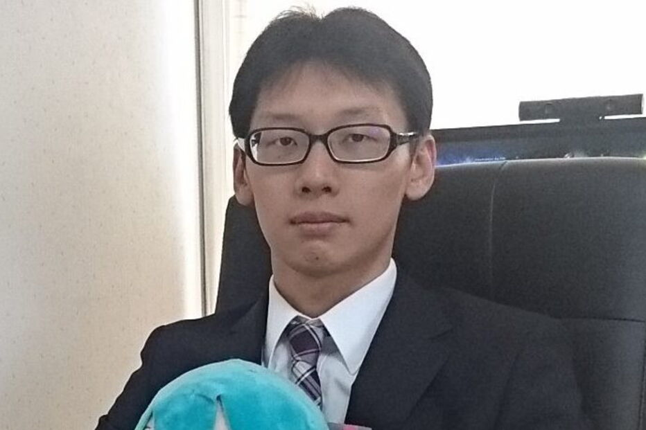 Homem apaixona-se e casa-se com holograma de personagem ficcional