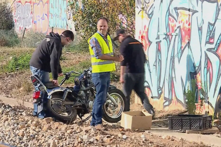 Motociclista ferido com gravidade após colidir com comboio em Silves