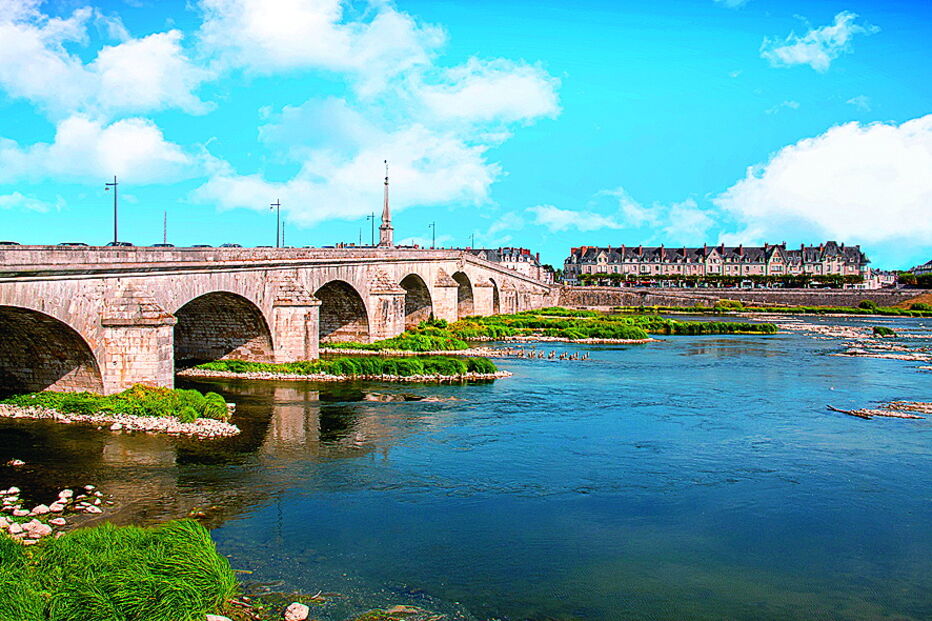 Vale de Loire tem cerca de 280 quilómetros de extensão ao longo do Rio Loire