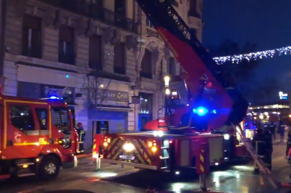 Incêndio urbano em Toulouse faz 19 feridos, dois em estado grave