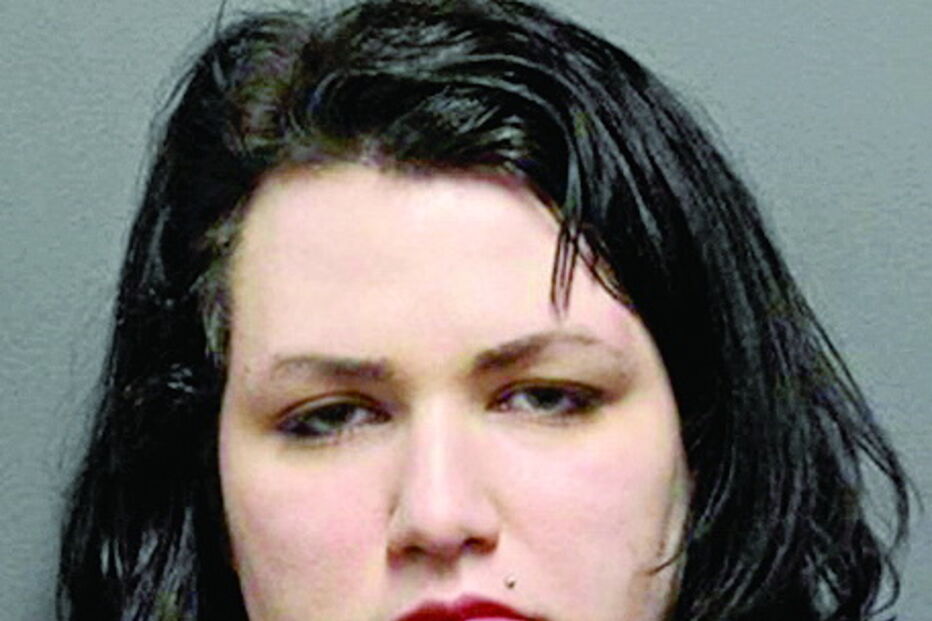 Mulher obcecada invade esquadra para assediar polícia