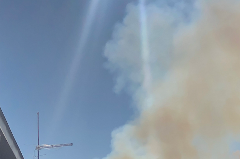 Incêndio destruiu a cobertura de um prédio em Campo de Ourique em Lisboa	