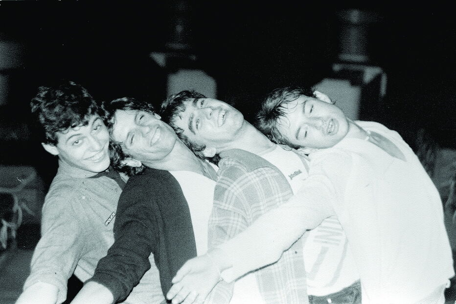 Estreia ao vivo nos Alunos de Apolo, em Lisboa, é um dos momentos mais marcantes da história dos Xutos & Pontapés e do rock português 