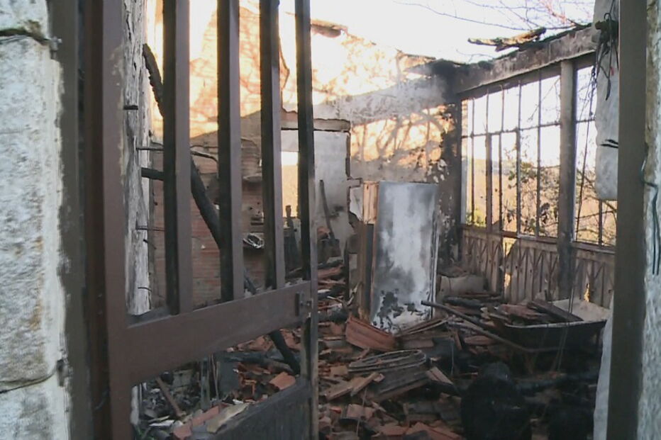 Incêndio em habitação mata paraplégico em Chaves