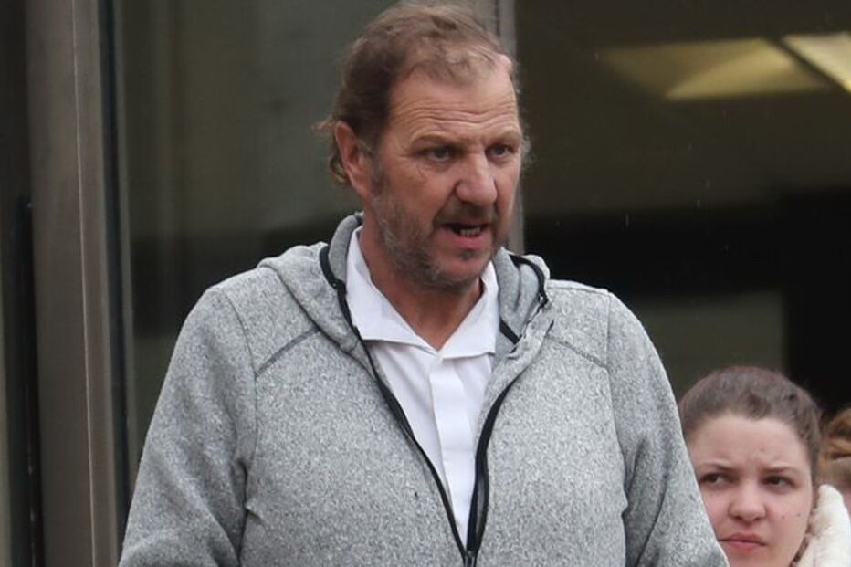 Ray Weatherall perdoou a mulher, que tentou matá-lo por três vezes