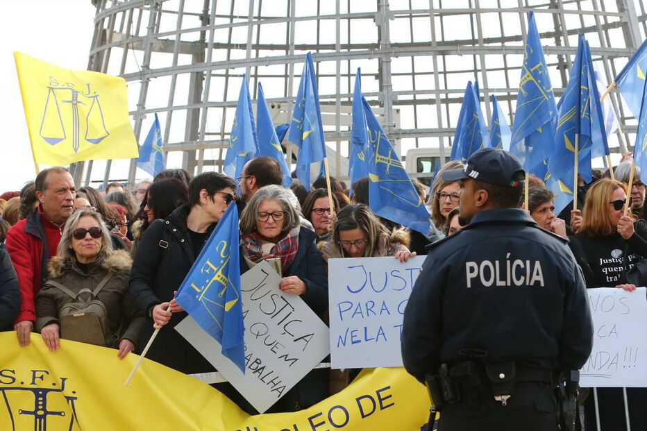 Cerimónia de abertura do ano judicial marcada com greve do setor