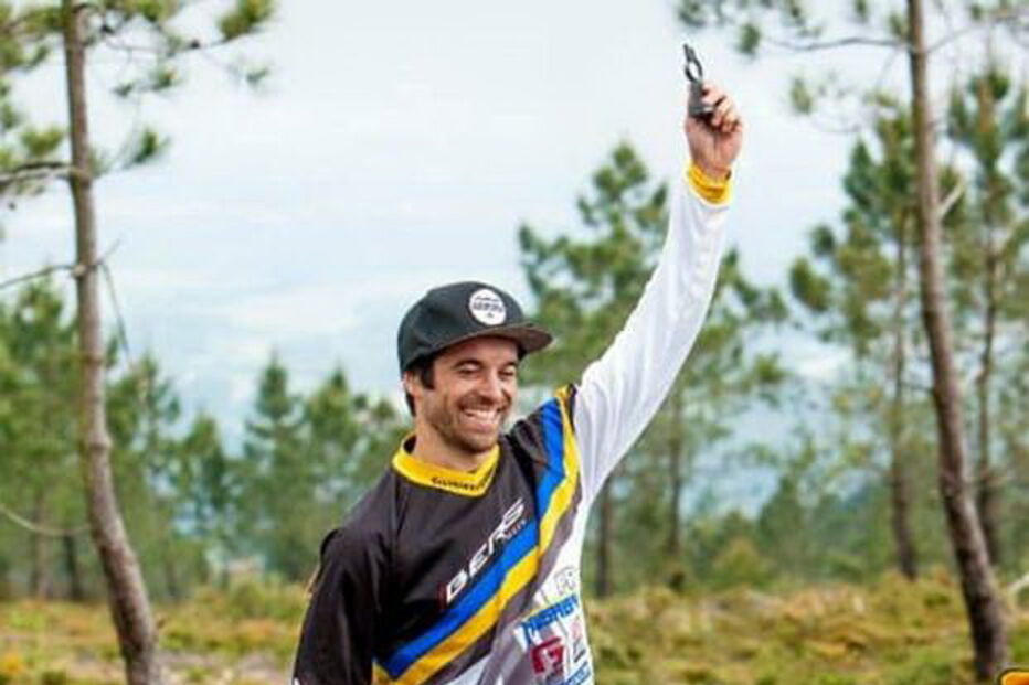 Atleta de BTT de 38 anos encontrado morto na serra da Lousã
