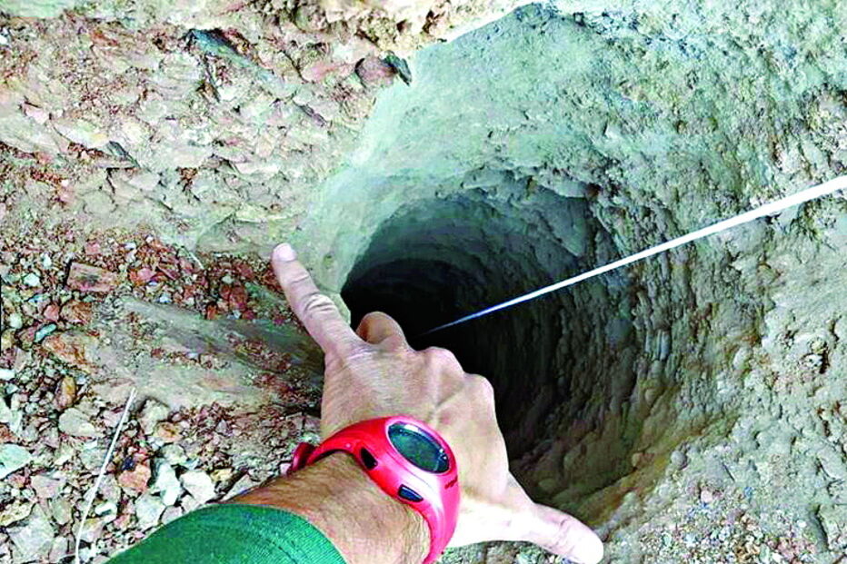 Poço tem apenas 25 centímetros de diâmetro 