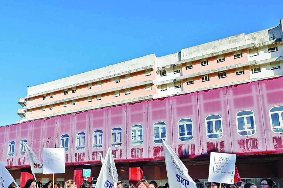 Enfermeiros prometem mais greves