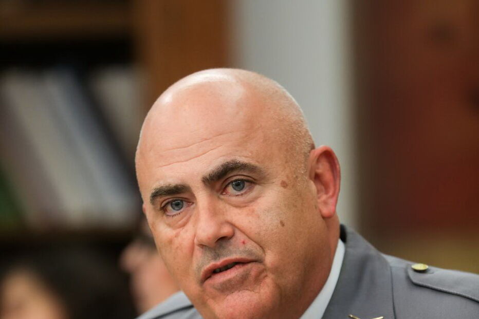 Coronel de infantaria Alves Pereira