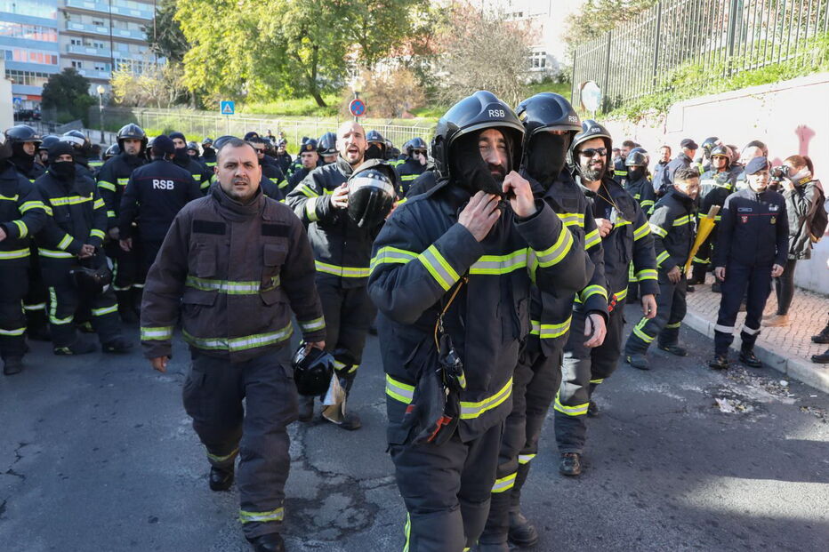 Manifestação dos bombeiros