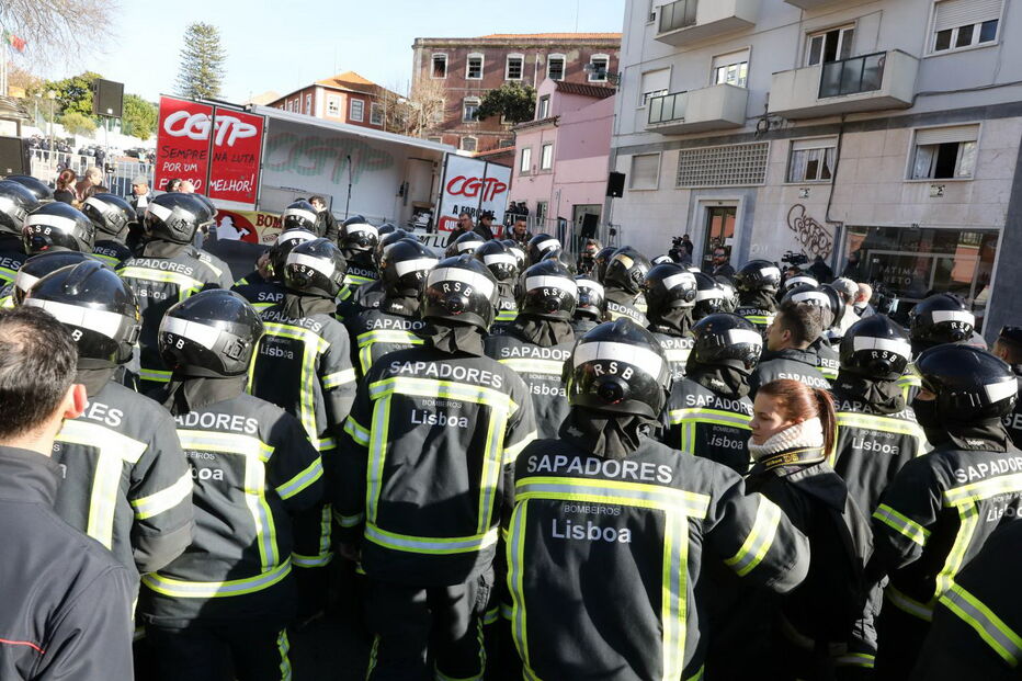 Manifestação dos bombeiros