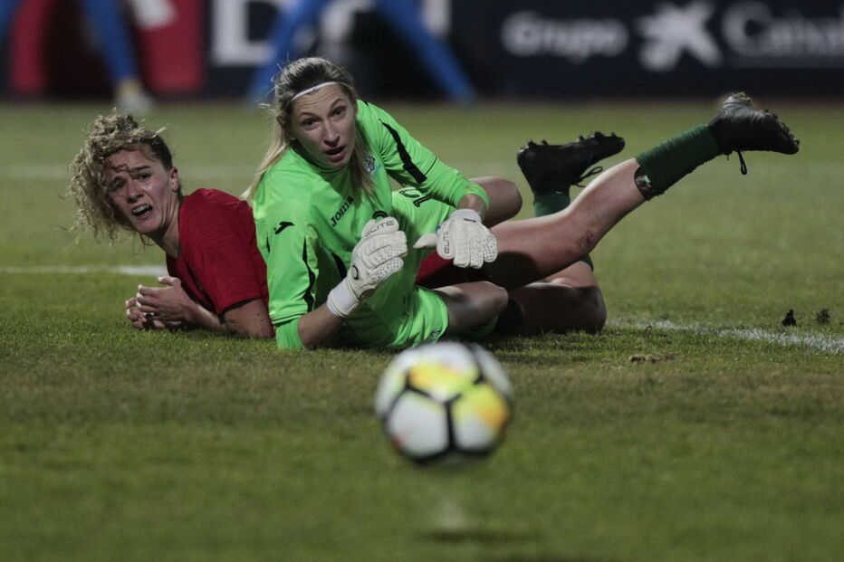 Seleção feminina de Portugal empata com Ucrânia em jogo que dominou