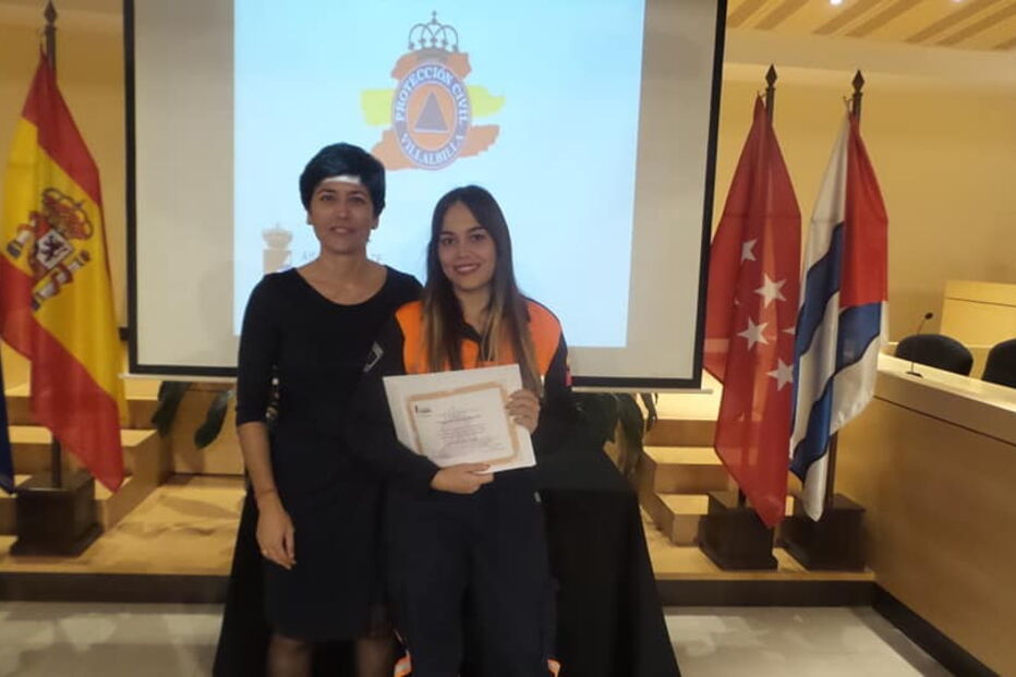 Mulher morta à facada enquanto passeava os cães em Espanha