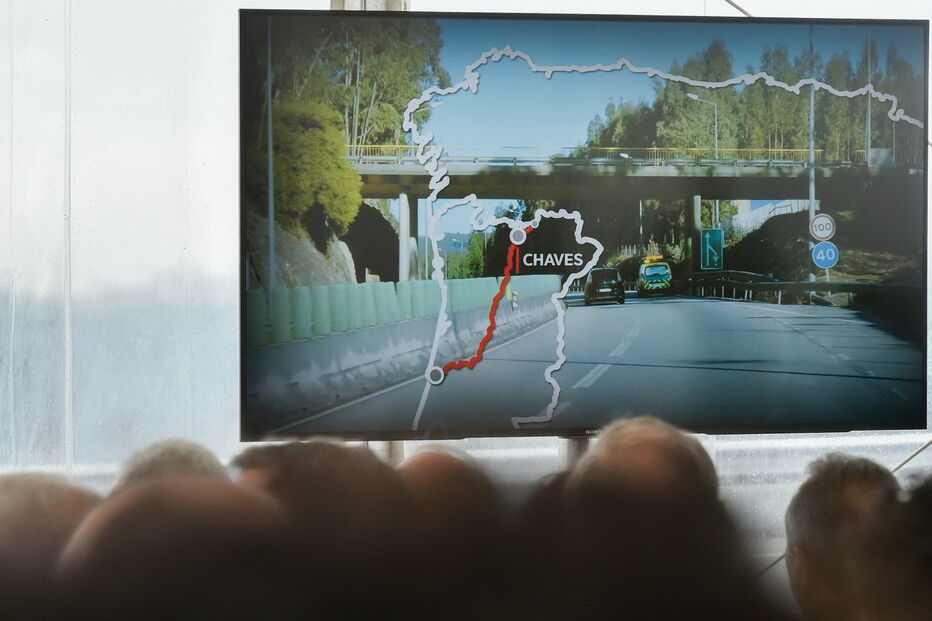 Primeiro-ministro esteve na apresentação do novo traçado do IP3