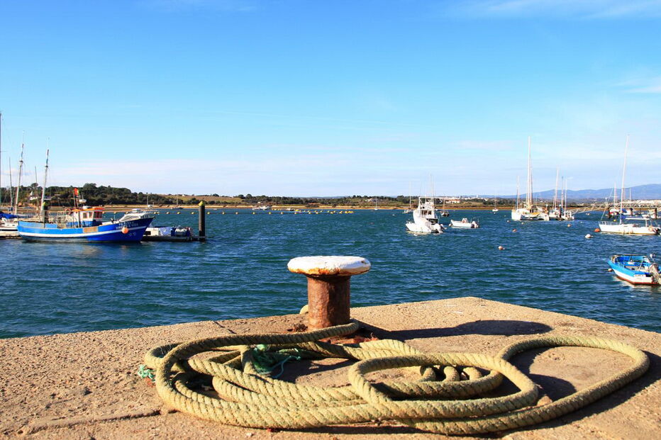 Obra de dragagem da ria de Alvor já começou