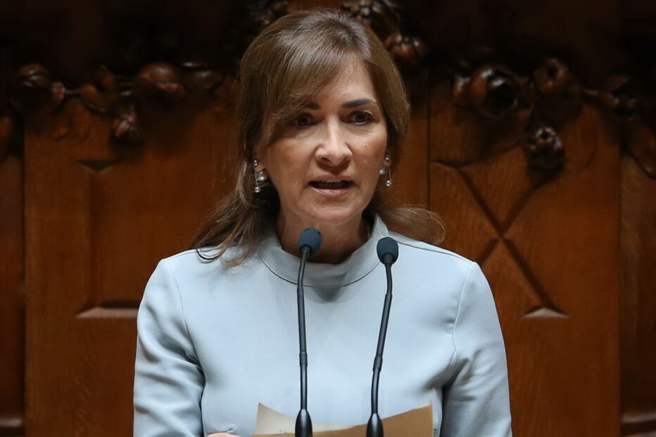 Maria Antónia Almeida Santos, deputada do PS