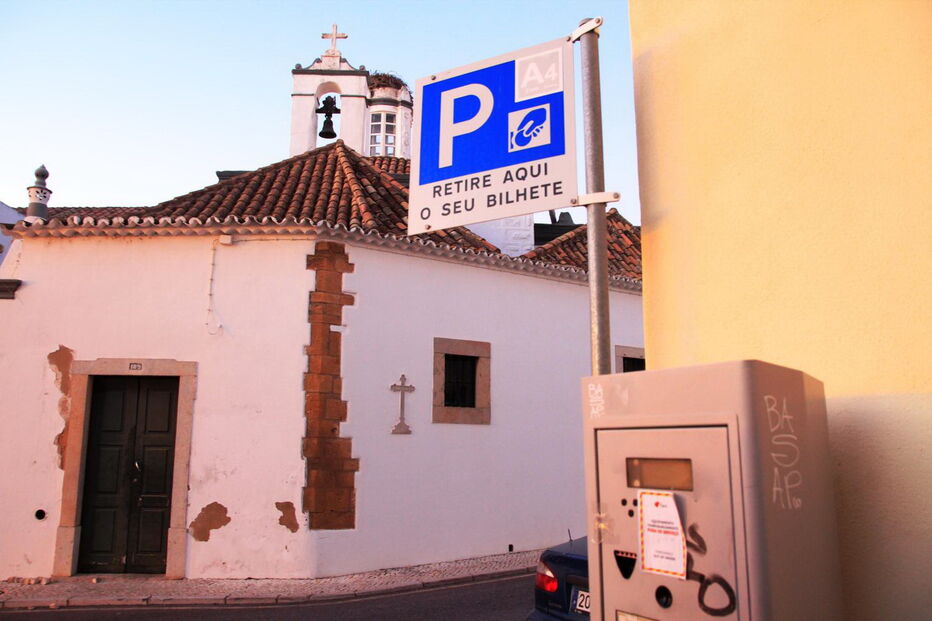 Parquímetros na Baixa de Faro 