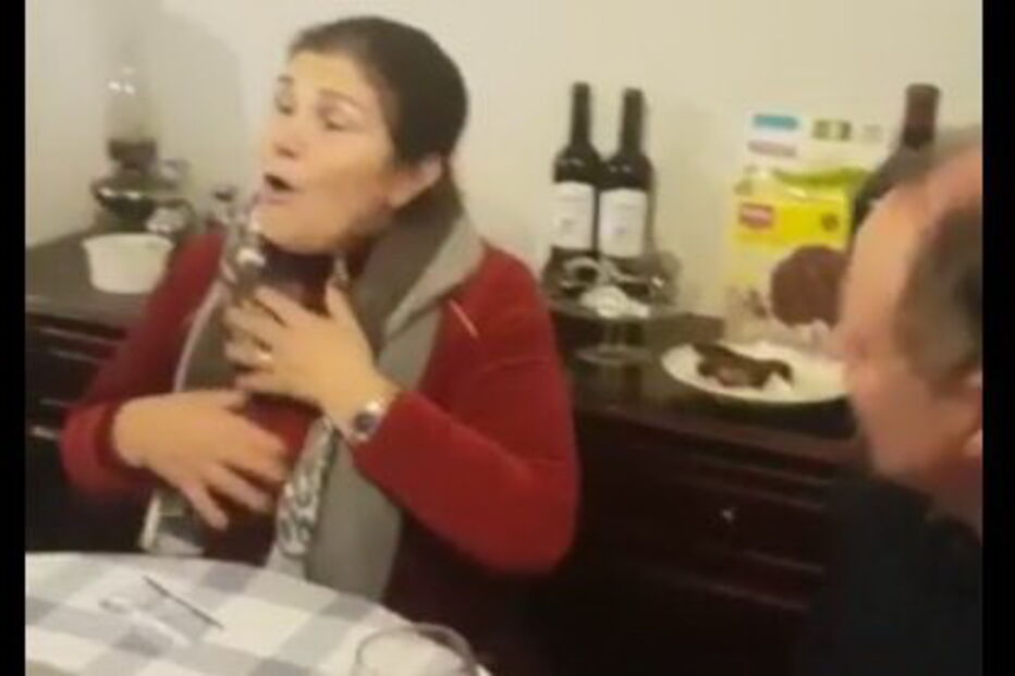 Dolores Aveiro partilha publicação a cantar fado de Amália e elimina-a horas depois