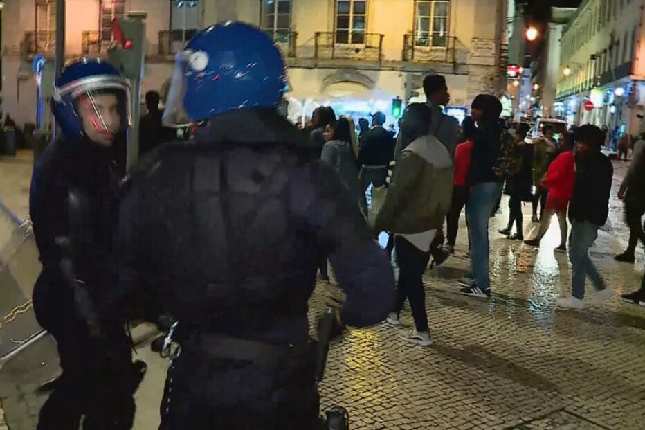 Pedradas e tiros na Baixa de Lisboa