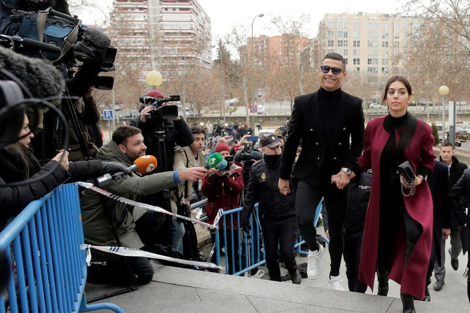 Ronaldo chegou ao tribunal de Madrid com Georgina Rodriguez