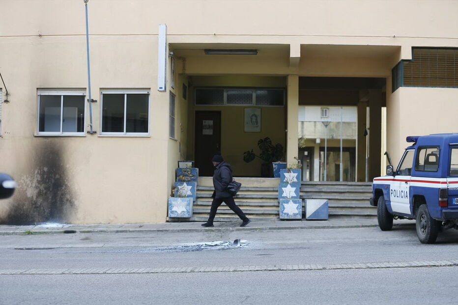 Esquadra da PSP de Setúbal atacada com cocktails molotov
