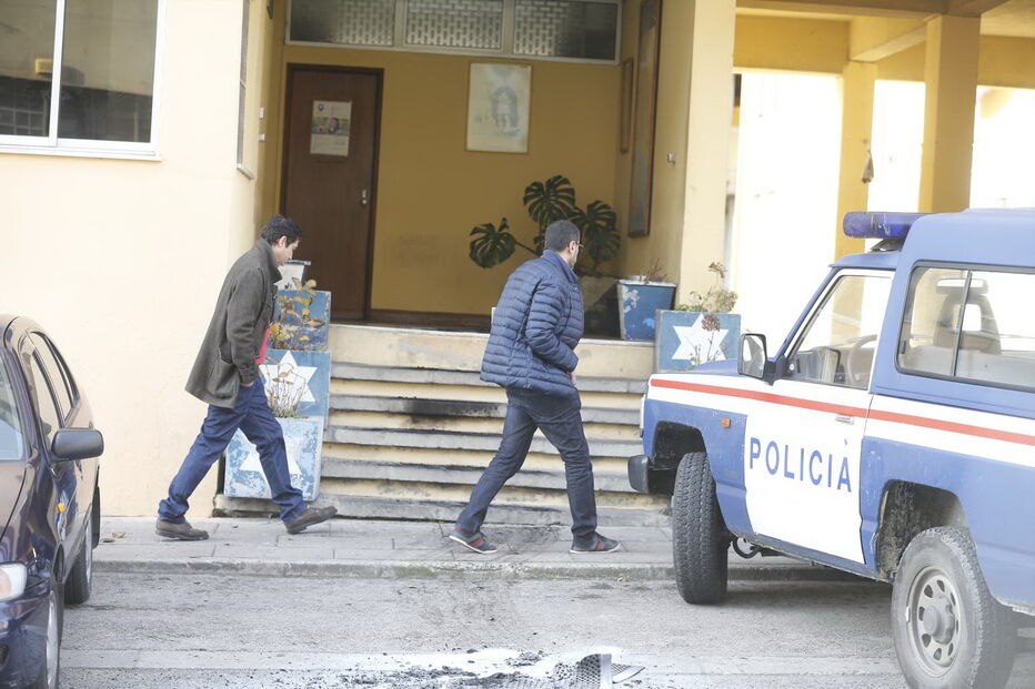 Esquadra da PSP de Setúbal atacada com cocktails molotov