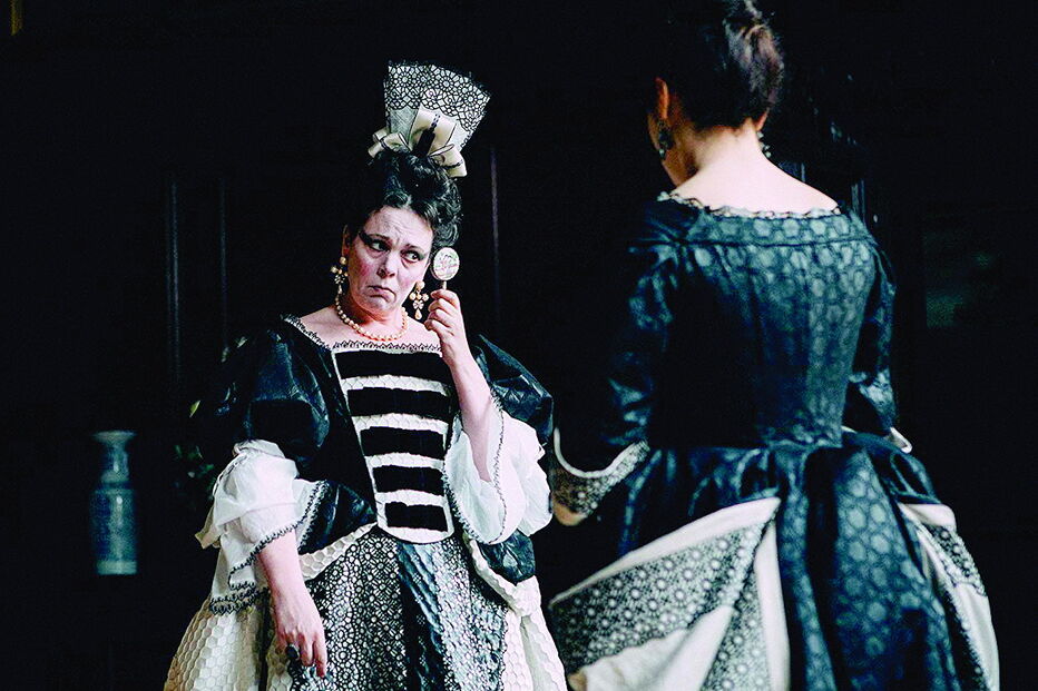 ‘A Favorita’ é uma comédia de época, passada na Inglaterra do século XVIII, sobre a rainha Ana (Olivia Colman)  