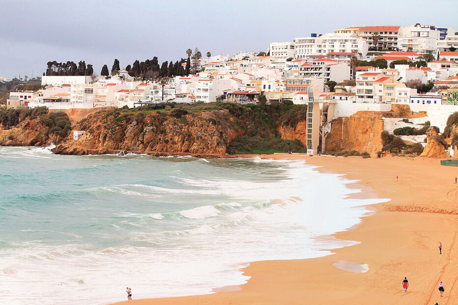 Câmara diz que o apoio ao arrendamento não chega devido ao “cada vez menor número de imóveis disponíveis”