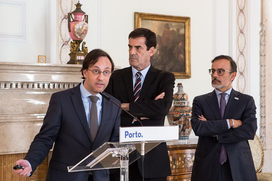 Rui Moreira apresenta programa da Câmara do Porto para casas com renda acessível