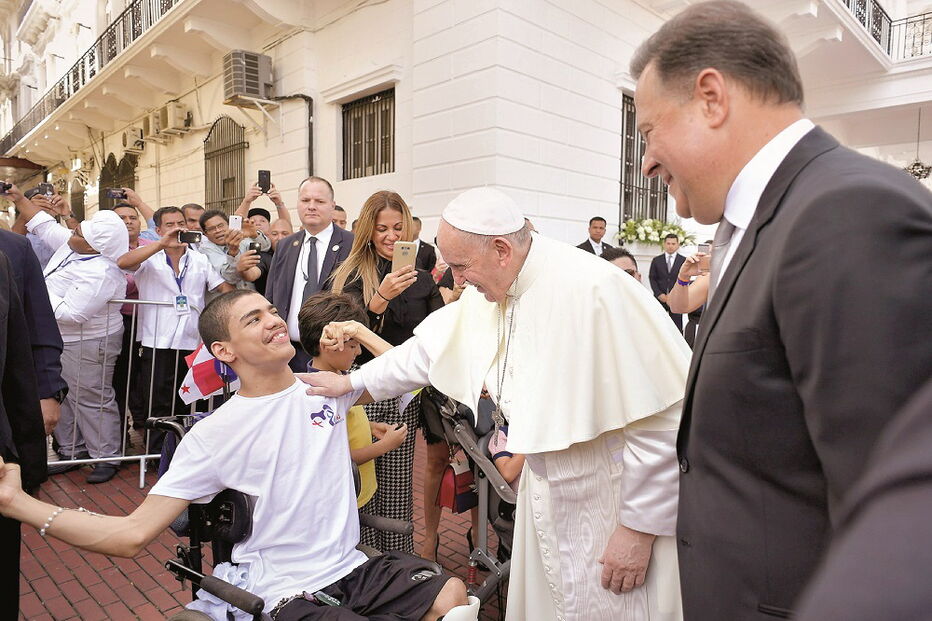Milhares de fiéis, de bispos e sacerdotes estão na Cidade do Panamá para as Jornadas Mundiais da Juventude. O Papa Francisco pediu mais ação aos bispos   