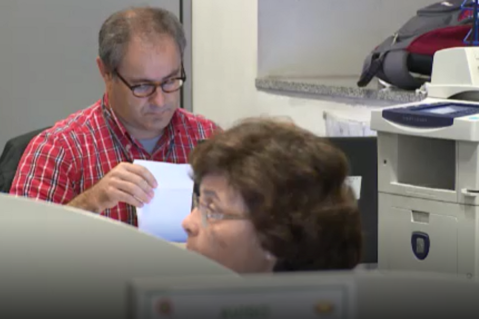 Estado paga novo salário mínimo de 635 euros da Função Pública a todos sem faseamento