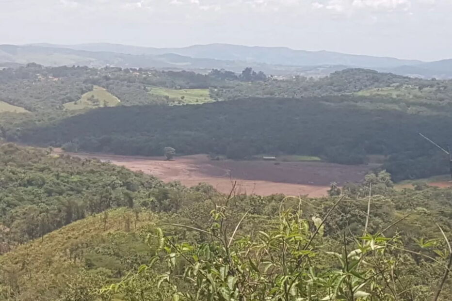 Rutura de barragem no Brasil