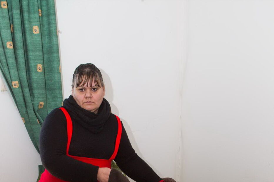 Sónia Ribeiro mostra ao CM o estado em que ficou a casa dos pais após ter sido assaltada na tarde de quinta-feira 