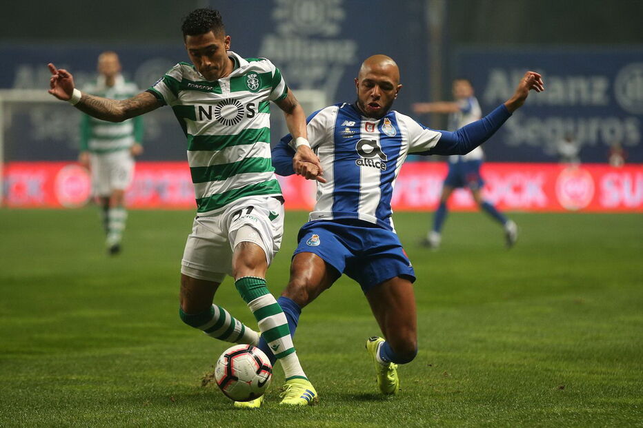  Lance do FC Porto- Sporting da final da Taça da Liga