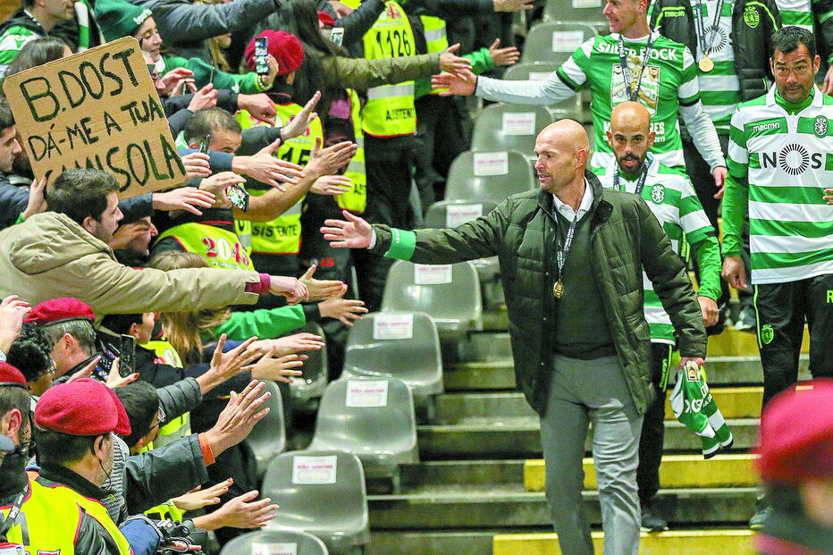 Marcel Keizer mostrou-se orgulhoso com a conquista do troféu, mas admitiu que o objetivo é o campeonato  