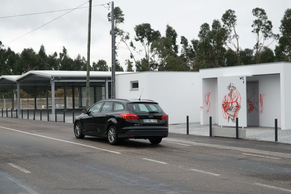 Autarca Artur Franco indignado com vandalismo em mercado de Memória, Leiria