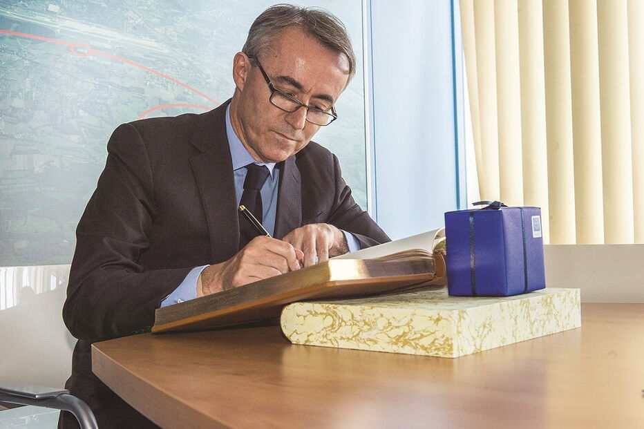 Pedro Bártolo liderou a Missão de Portugal junto das Nações Unidas (NUOI) entre o final de 2013 e 11 de novembro de 2018, Agora está na Embaixada de Portugal em Roma