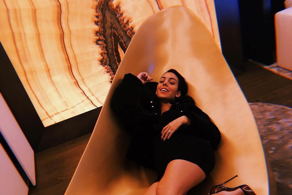 Georgina Rodriguez celebra 25 anos