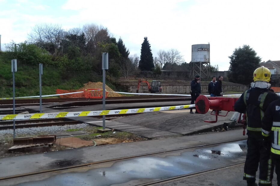 Ameaça de bomba mobiliza meios de socorro para estação da CP em Valença