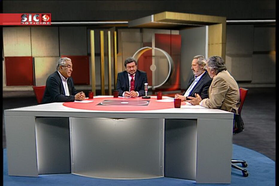 A SIC Notícias decidiu acabar com o programa Quadratura do Círculo, cuja última edição foi para o ar no dia 24 de janeiro.