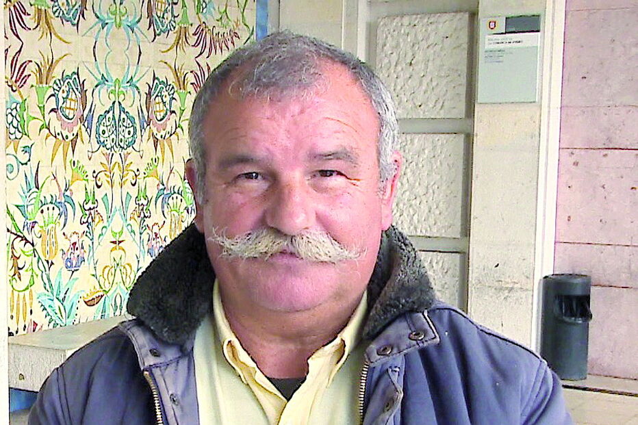 Domingos Silva vivia com a mulher no carro