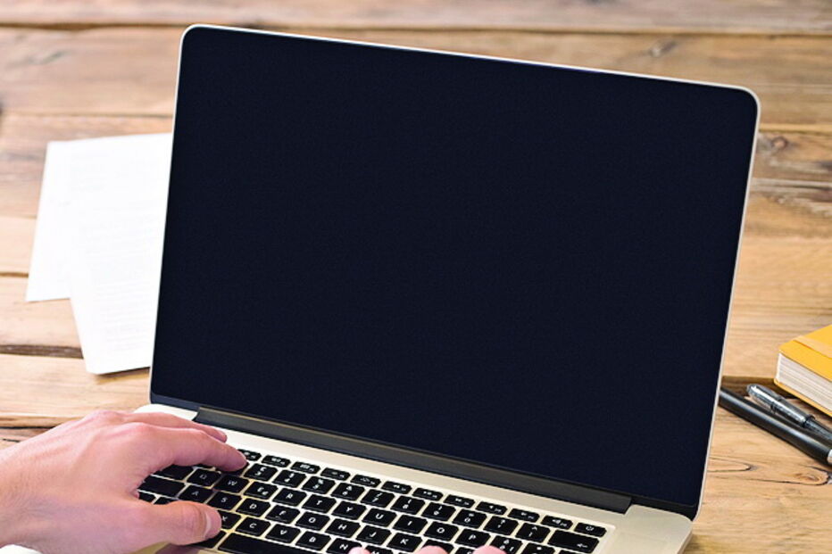 Homem descobre no OLX máquina fotográfica que lhe foi roubada 