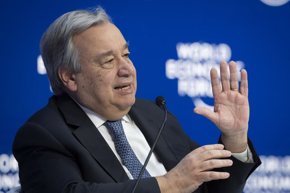 António Guterres galardoado com prémio Carlos Magno