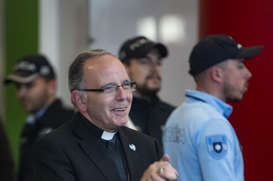Chegada ao aeroporto de D. Manuel Clemente 