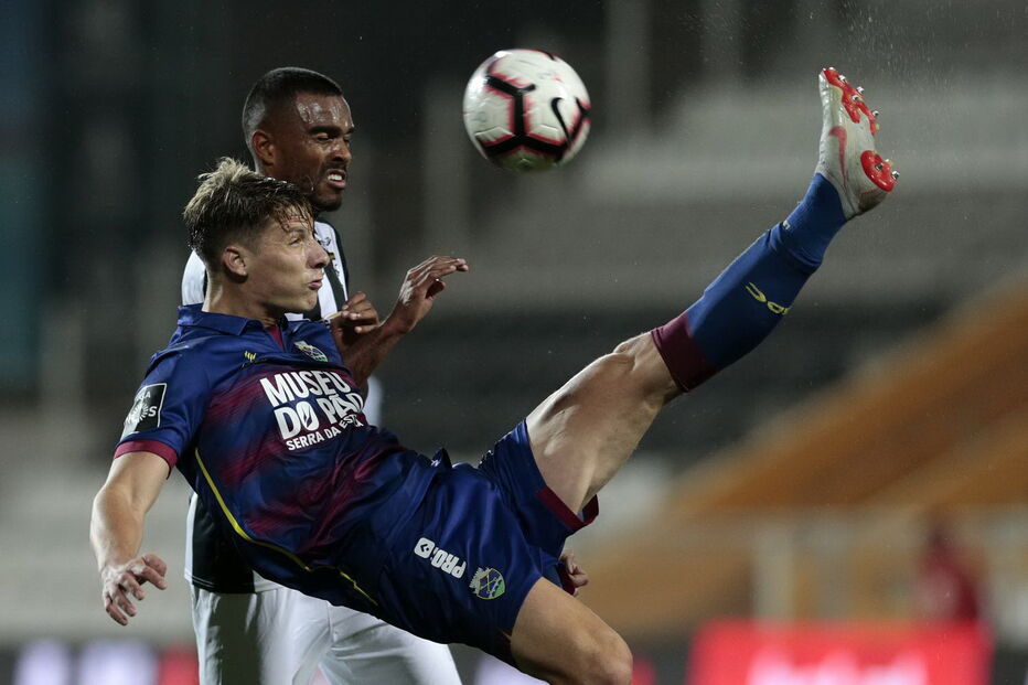 Mercado de inverno dá vitória a Chaves