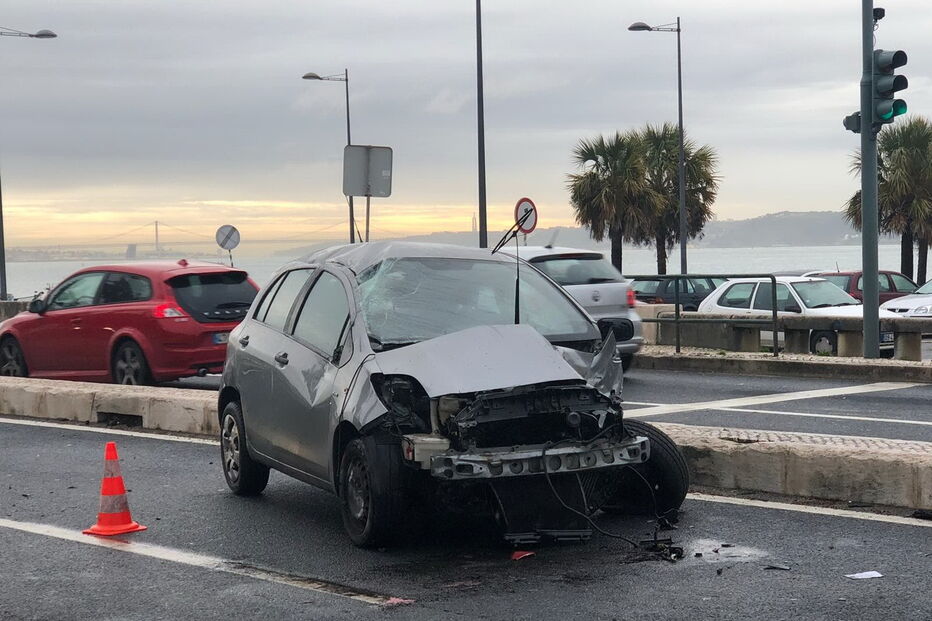 Acidente em Paço de Arcos 